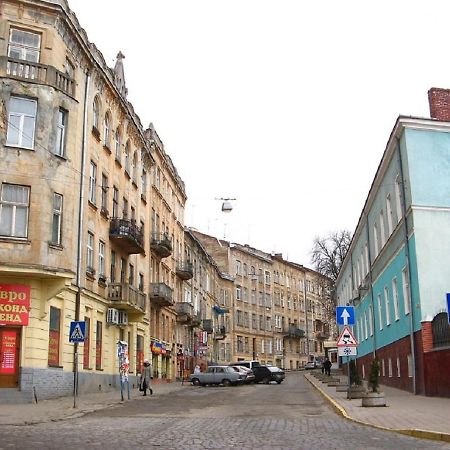 Mіні- Економ Апартаменти В Центральній Частині Львова Luaran gambar